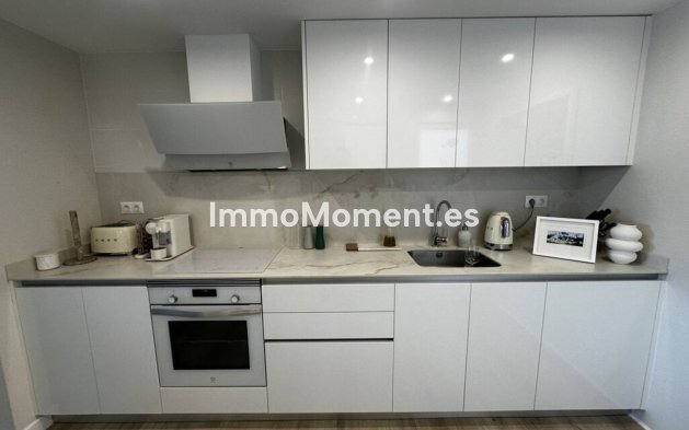 Wiederverkauf - Wohnung - Marbella - Nueva Andalucía