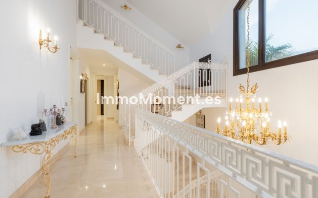 Wiederverkauf - Freistehende Villa - Marbella - Guadalmina Baja