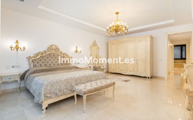 Wiederverkauf - Freistehende Villa - Marbella - Guadalmina Baja