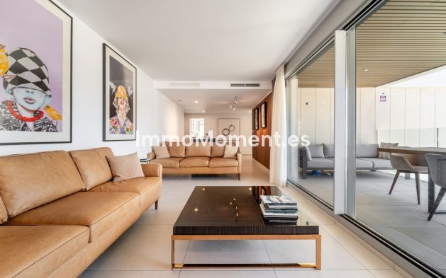 Wiederverkauf - Wohnung - Marbella - Elviria