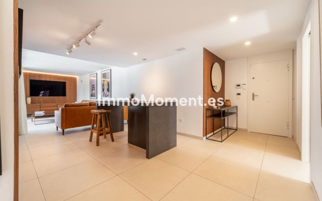 Wiederverkauf - Wohnung - Marbella - Elviria