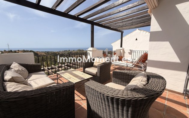 Resale - Apartment - Marbella - Los Monteros