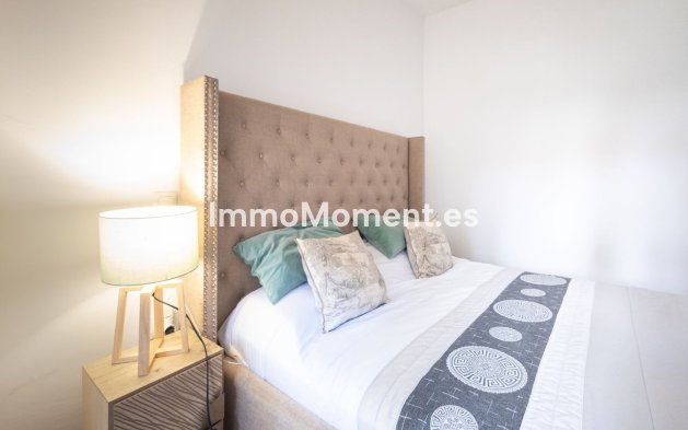 Resale - Apartment - Marbella - Guadalmina Alta