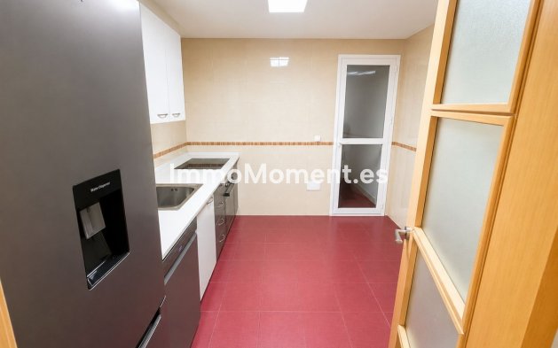 Bestaande woning - Appartement - Binnenland  - Guaro
