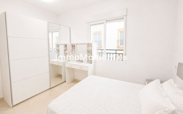 Bestaande woning - Appartement - Binnenland  - Guaro
