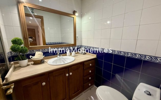 Reventa - Apartamento - Estepona  - Estepona Centro