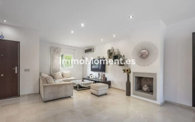 Bestaande woning - Rijtjeshuis - Estepona  - Estepona Centro