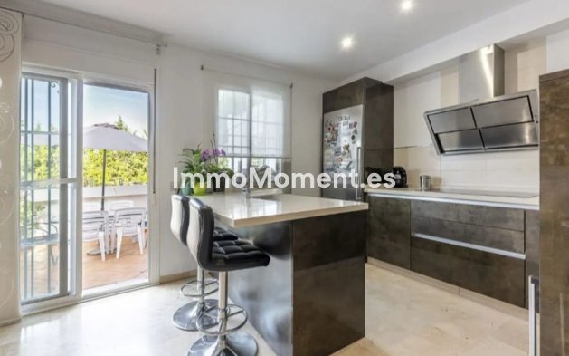 Bestaande woning - Rijtjeshuis - Estepona  - Estepona Centro