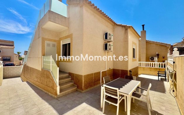 Reventa - Villa independiente - Orihuela - La Florida