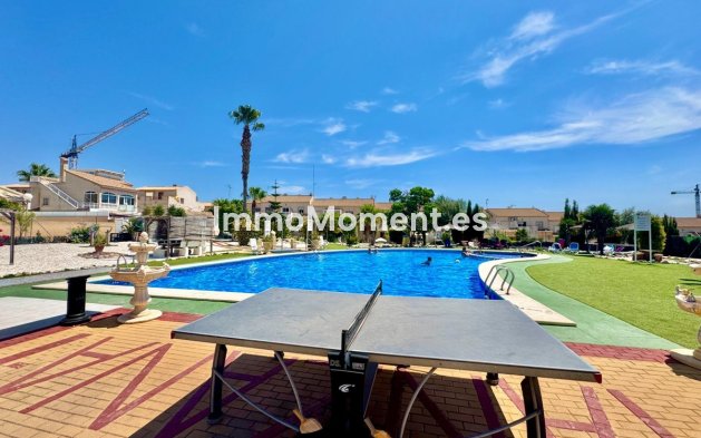 Reventa - Villa independiente - Orihuela - La Florida