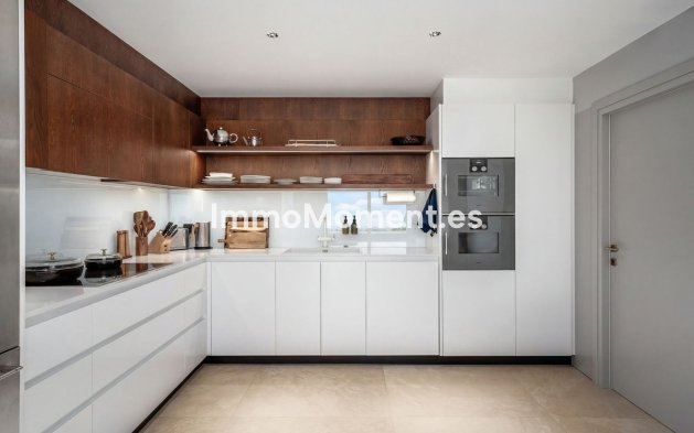 Bestaande woning - Vrijstaande villa - Marbella - La Mairena