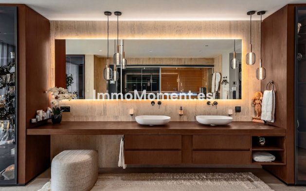 Bestaande woning - Vrijstaande villa - Marbella - La Mairena
