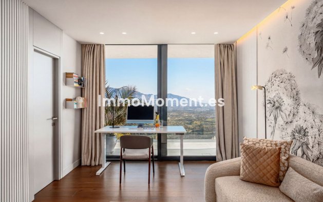 Bestaande woning - Vrijstaande villa - Marbella - La Mairena