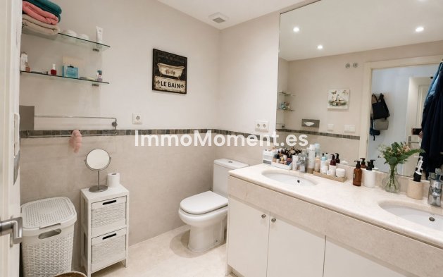 Resale - Apartment - Estepona - Cancelada