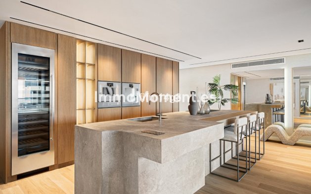 Wiederverkauf - Wohnung - Marbella - Nueva Andalucía