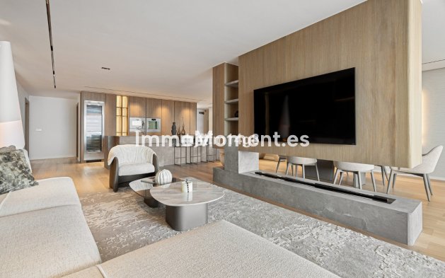Wiederverkauf - Wohnung - Marbella - Nueva Andalucía