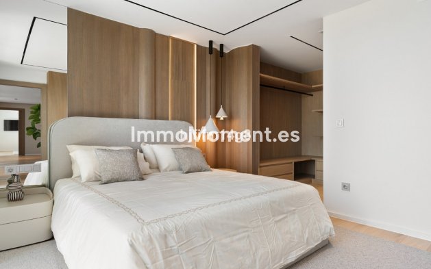 Wiederverkauf - Wohnung - Marbella - Nueva Andalucía