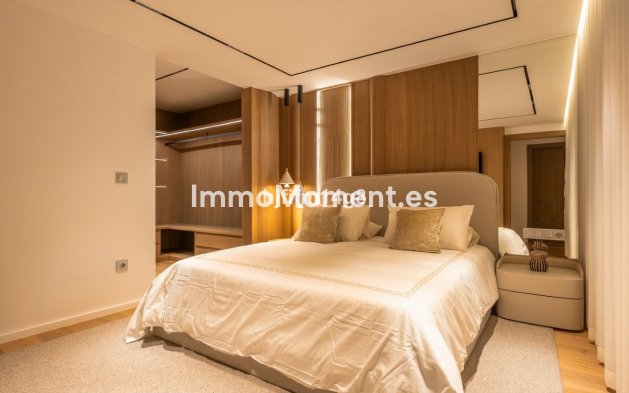 Wiederverkauf - Wohnung - Marbella - Nueva Andalucía
