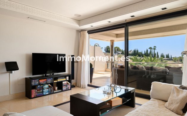 Wiederverkauf - Wohnung - Marbella - Nueva Andalucía