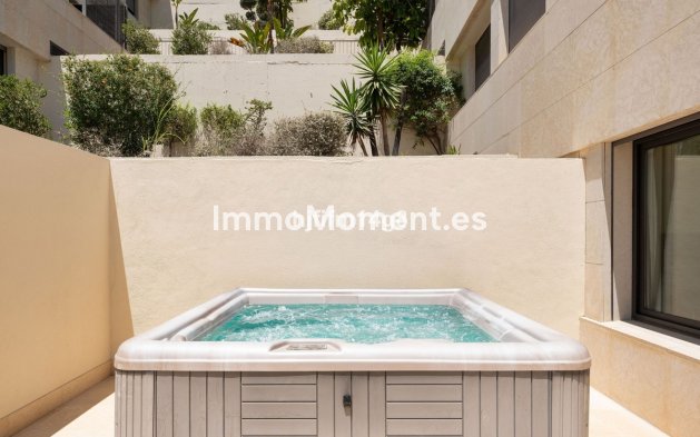 Wiederverkauf - Wohnung - Marbella - Nueva Andalucía