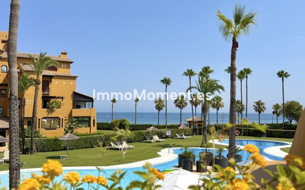 Resale - Apartment - Estepona - Estepona Centro