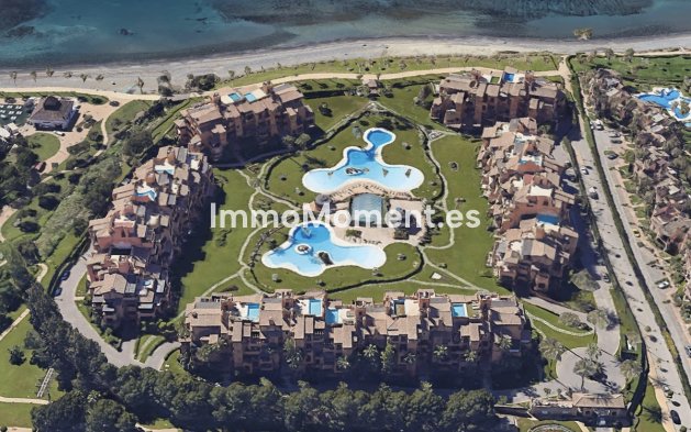 Resale - Apartment - Estepona - Estepona Centro