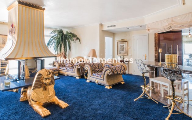 Resale - Apartment - Benalmadena - Benalmadena Centro