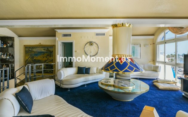 Resale - Apartment - Benalmadena - Benalmadena Centro