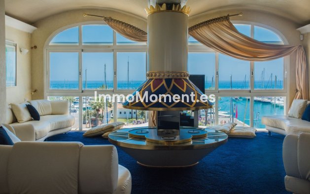 Resale - Apartment - Benalmadena - Benalmadena Centro