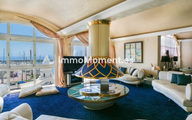 Resale - Apartment - Benalmadena - Benalmadena Centro