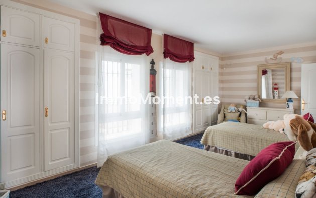 Resale - Apartment - Benalmadena - Benalmadena Centro