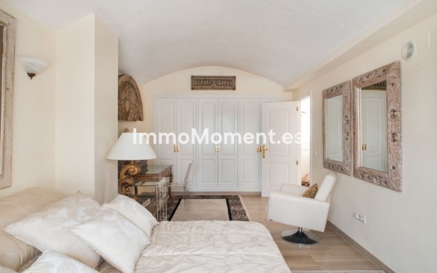 Resale - Apartment - Benalmadena - Benalmadena Centro