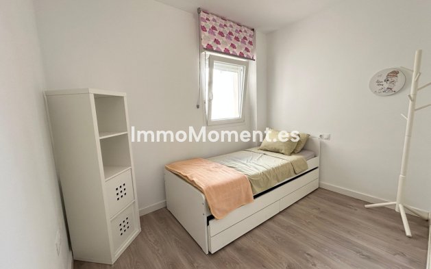 Revente - Appartement - Marbella - Nueva Andalucía