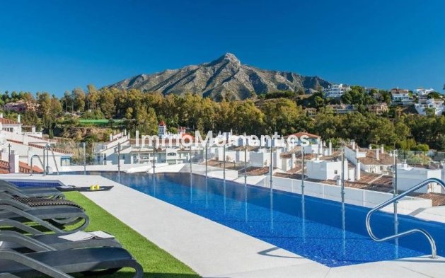 Revente - Appartement - Marbella - Nueva Andalucía