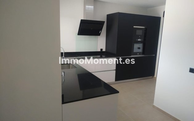 Bestaande woning - Vrijstaande villa - Pinoso - Pinoso Centro