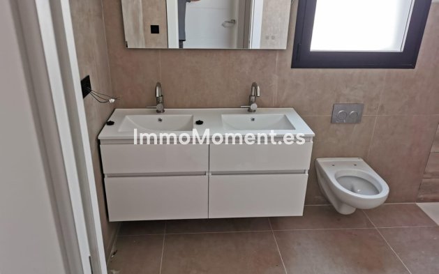 Bestaande woning - Vrijstaande villa - Pinoso - Pinoso Centro
