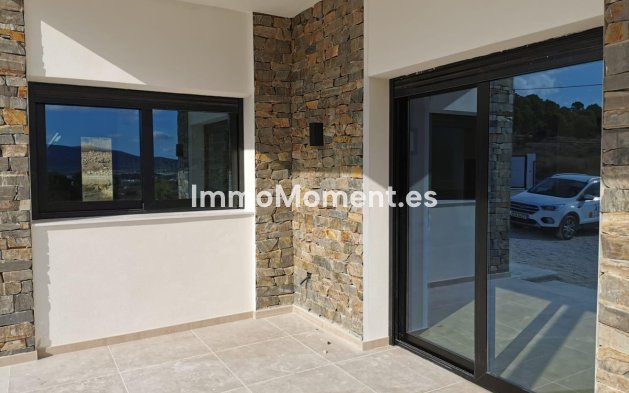 Bestaande woning - Vrijstaande villa - Pinoso - Pinoso Centro