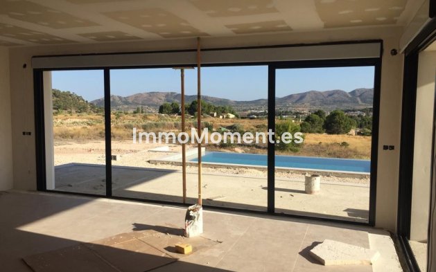 Bestaande woning - Vrijstaande villa - Pinoso - Pinoso Centro