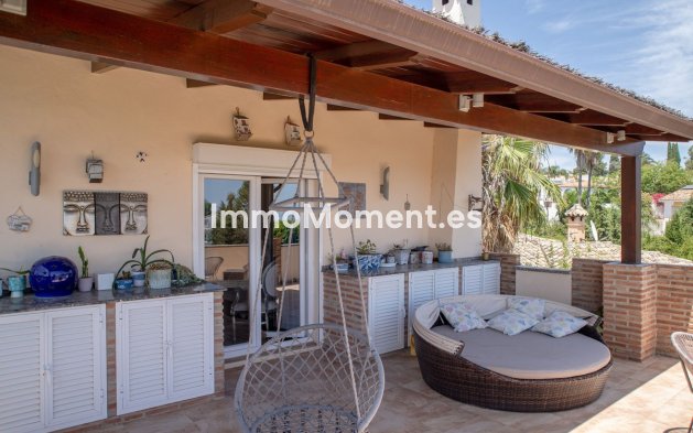 Bestaande woning - Vrijstaande villa - Estepona  - El Padron