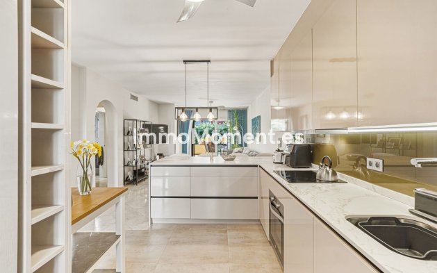 Reventa - Apartamento - Marbella - Guadalmina Alta