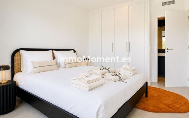 Wiederverkauf - Reihenhaus - Estepona  - Atalaya