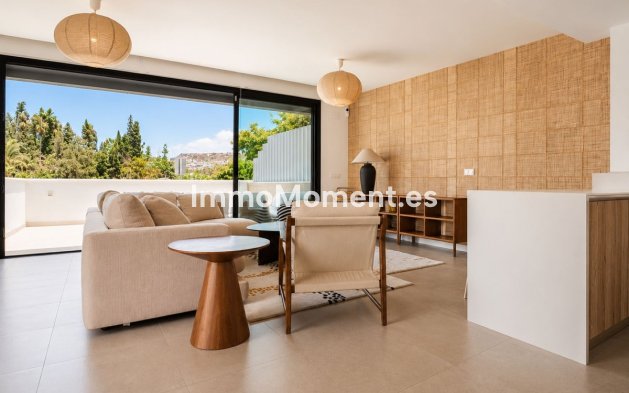 Wiederverkauf - Reihenhaus - Estepona  - Atalaya