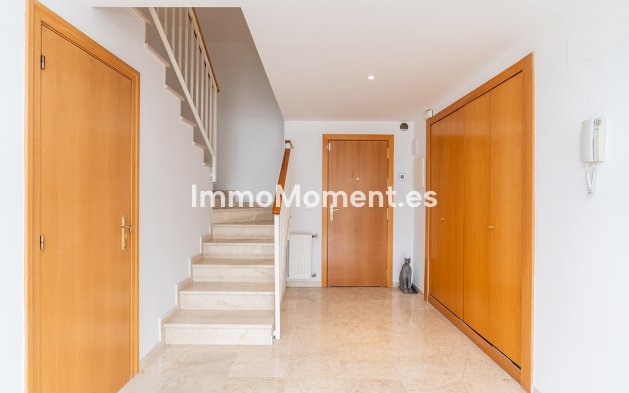 Resale - Apartment - Marbella - Guadalmina Alta