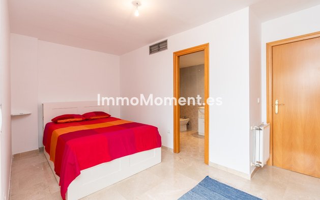Resale - Apartment - Marbella - Guadalmina Alta