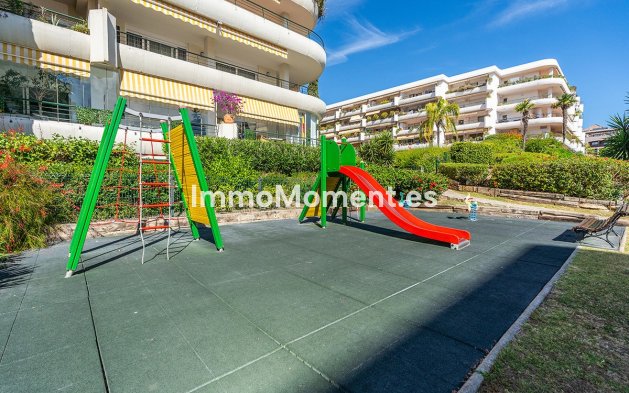 Resale - Apartment - Marbella - Guadalmina Alta