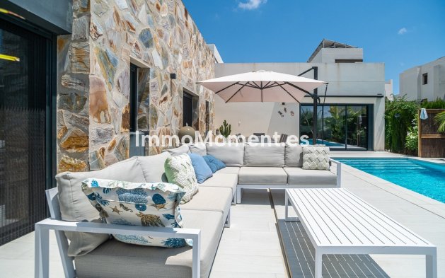 Bestaande woning - Vrijstaande villa - Algorfa - La Finca Golf