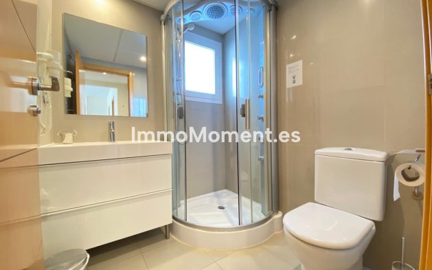 Wiederverkauf - Wohnung - Estepona  - Estepona Centro