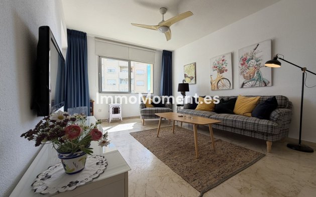 Revente - Appartement - Estepona  - Estepona Centro