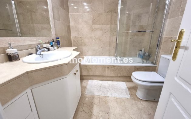 Wiederverkauf - Wohnung - Marbella - Puerto Banús