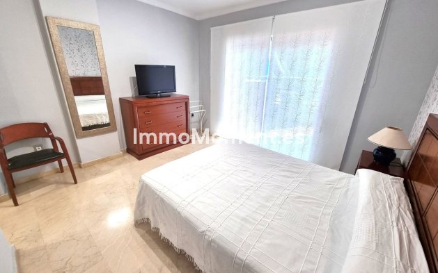 Wiederverkauf - Wohnung - Marbella - Puerto Banús